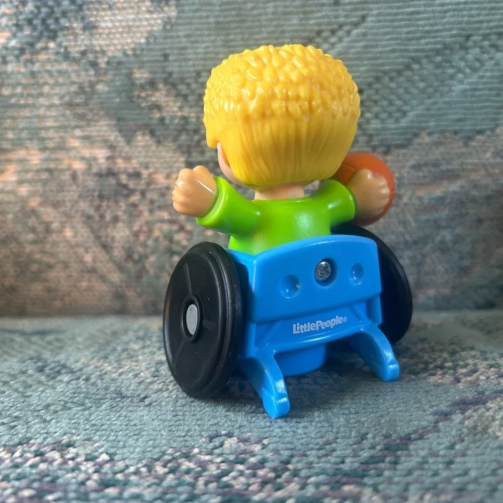 Lot Of 7 Fisher Price Little People Cinderella Elsa Barbie African Wheelchair